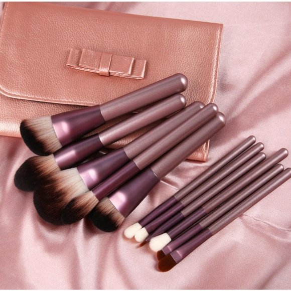 Premium Synthetic Hair 12 Piece Makeup Brush Set With Case - Picture 11 of 14